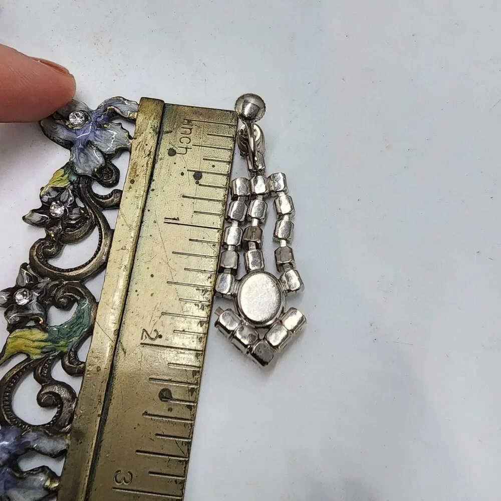 Vintage Clear Rhinestone Long Screw Back Dangle Chandelier Earrings Elegant